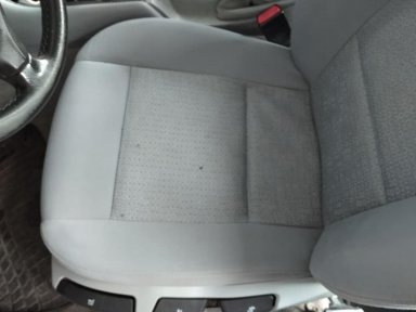 Fotel kierowcy czysty